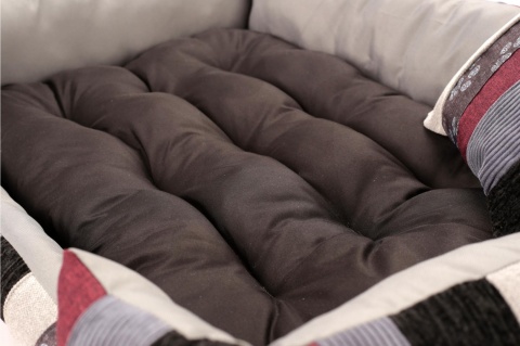 Posłanie, legowisko Klasyczne Materac + Poduszka PatchWork (MultiColor) 100x80cm XL