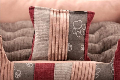 Posłanie, legowisko Klasyczne Materac + Poduszka PatchWork (MultiColor) 70x50cm S