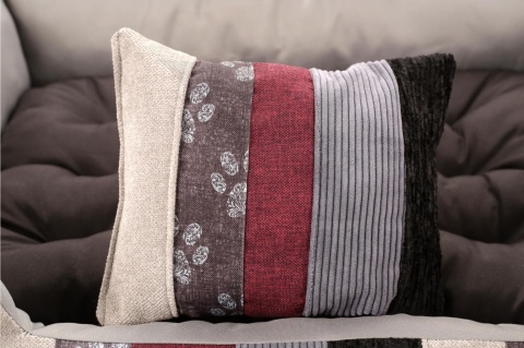 Posłanie, legowisko Klasyczne Materac + Poduszka PatchWork (MultiColor) 70x50cm S