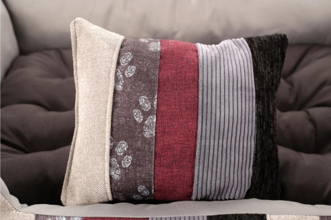 Posłanie, legowisko Klasyczne Materac + Poduszka PatchWork (MultiColor) 76x56cm M