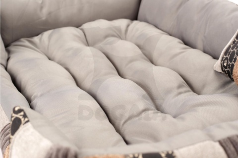 Posłanie, legowisko Klasyczne Materac + Poduszka PatchWork (MultiColor) 76x56cm. Tylko jedna sztuka.