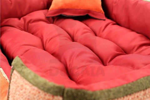 Posłanie, legowisko Klasyczne Materac + Poduszka PatchWork (MultiColor) 76x56cm. Tylko jedna sztuka.